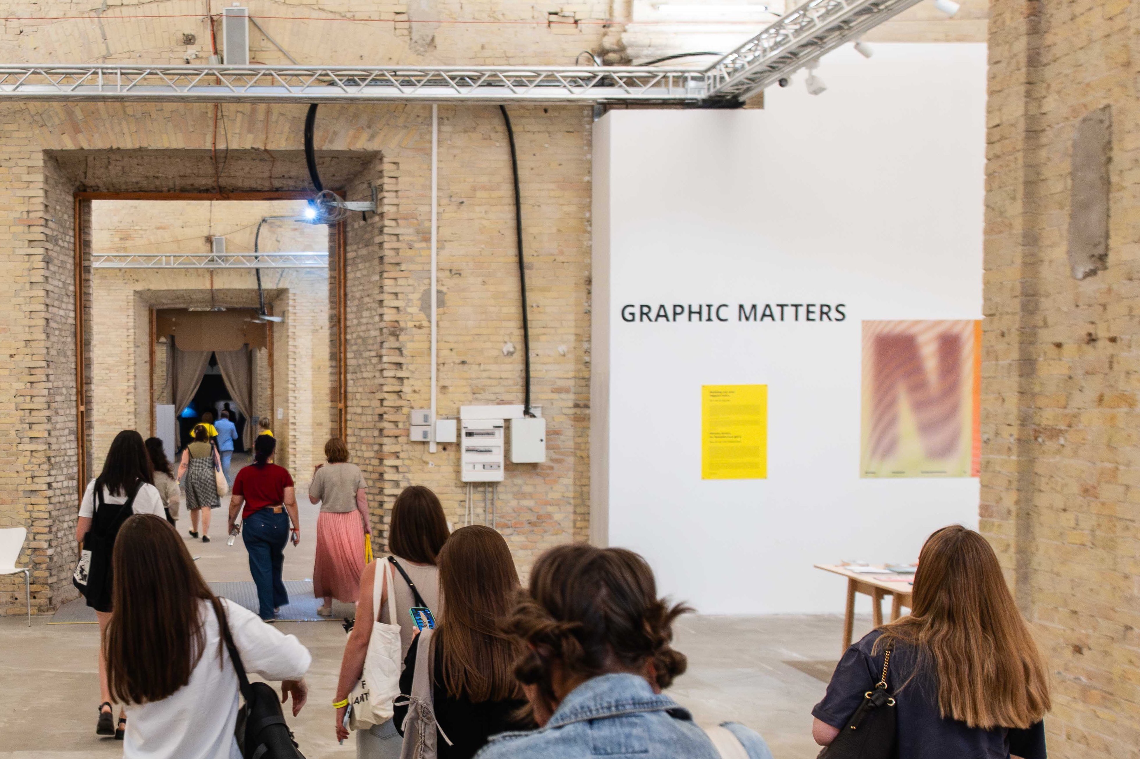 Graphic matters during wartime